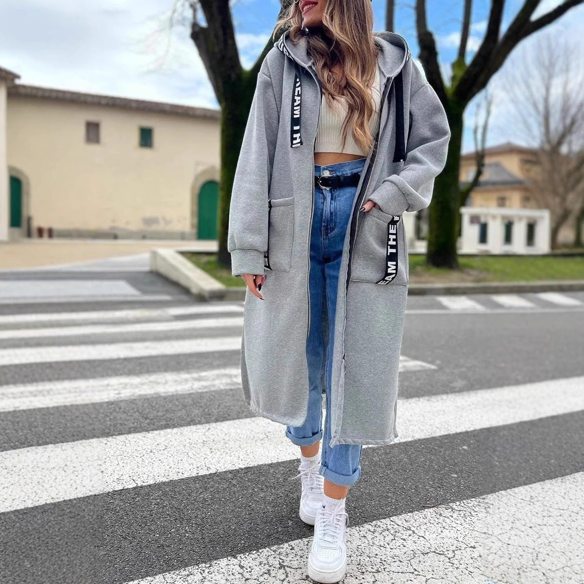 🍂Kaufen Sie 2 und erhalten Sie kostenlosen Versand🍁Lange, lässige, einfarbige Damenjacke mit Kapuze